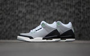 近赏丨致敬传奇设计师系列 Air Jordan 3 Tinker “Chlorophyll”