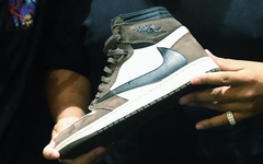 独特的反勾设计！Travis Scott 上脚展示与 Air Jordan 1 联名