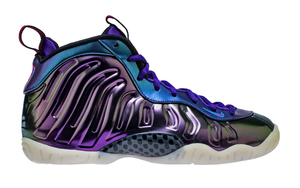 个性十足的 Nike Little Posite One “Iridescent” 即将登场！