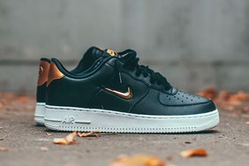 近赏 Nike Air Force 1 ‘07 LV8 Jewel 最新配色“Metallic Gold”