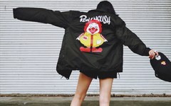 Ron English x Deep Lifestyles Supply Co. 推出亚洲首个服饰联乘