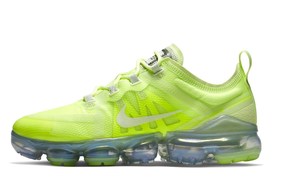 Nike Air VaporMax 2019 全新配色设计「Volt Glow」