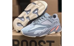 全新配色 YEEZY BOOST 700 “Inertia” 谍照曝光