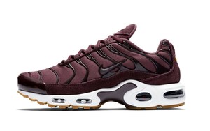 质感极佳！全新 Nike Air Max Plus SE “Bordeaux” 登场