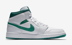 适合夏日上脚的配色！ Air Jordan 1 Mid “Mystic Green” 现已登场