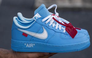 还是熟悉的解构设计！蓝色版 Off-White x Nike Air Force 1 再曝实物美照