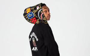 灵魂 Logo 猿人头秒变 Rapper ！Wiz Khalifa 再度携手 A BATHING APE® 推出全新系列