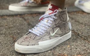 蛇纹皮革+超大号毛圈 Swoosh ！Soulland x Nike SB Blazer Mid 看点满满