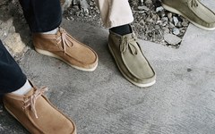 简约百搭又高级！Carhartt WIP x Clarks 联名 Wallabee 鞋款释出