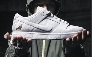 “含金量”不低！Jeff Staple x Nike SB Dunk Low “The Bardiglio Pigeon” 雕塑你见过吗？