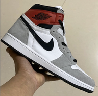 不伦不类看似Union联名？全新Air Jordan 1 配色亮相