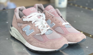  KITH 主理人亲晒！KITH x New Balance 990v2 气质有点高级