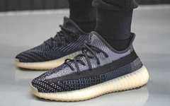 上脚照首度释出！ Yeezy Boost 350 V2 “Asriel” 配色你打几分？