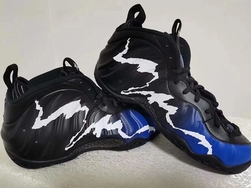 致敬奥兰多魔术经典球衣！全新 Air Foamposite One 实物首度曝光！