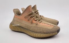 实物首次曝光！结合两款“美限”的 Yeezy 350 V2 “Eliada” 颜值如何？