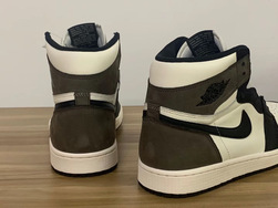 倒钩最佳“平替”！ Air Jordan 1 “Dark Mocha” 今年 11 月来袭！