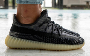 上脚十分耐看！ Yeezy 350 V2 “Asriel” 配色今年 9 月登场！