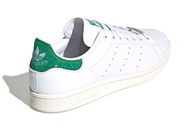 华丽！Swarovski x adidas 奢华水晶版本 Stan Smith 及 Superstar 曝光！