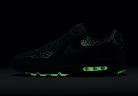 居然还有夜光效果！这款「蜘蛛网」 Air Max 90 绝了！