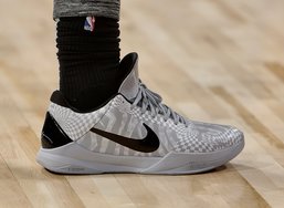 斑马纹主打！德罗赞的 Nike Kobe 5 Protro “Zebra” 本月发售！