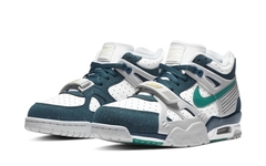 泼墨设计注入抢眼度十足！Nike  Air Trainer 3 全新配色官图释出！