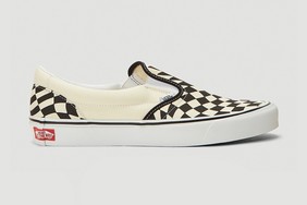 全新变形版本！这双棋盘格纹 Vans Slip-On 你觉得如何？