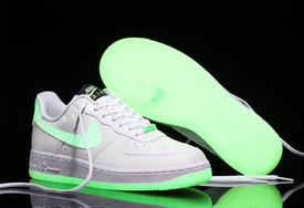 惊艳夜光效果注入！全新 AF1 “Have A Nike Day” 本周亮相！