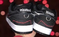 玫瑰刺绣有点特别！Wasted Youth x Nike SB Dunk Low 实物细节照曝光！