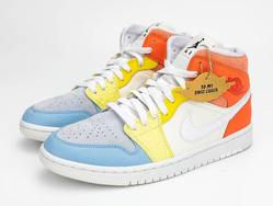 颜值质感不输联名！全新 AJ 1 Mid 最新美照释出！你打几分？