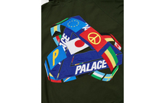 各国旗帜点缀！PALACE 全新三角 Logo 设计你觉得如何？