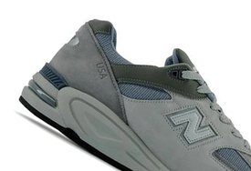 全新 WTAPS x New Balance 990v2 官图曝光！