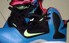 全新 LeBron 9 实物图首次曝光！