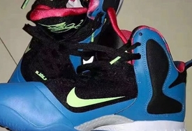 全新 LeBron 9 实物图首次曝光！