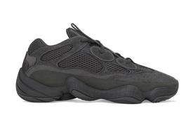 全新 adidas Yeezy 500 “Utility Black” 官图曝光！