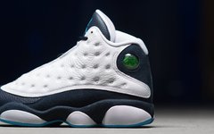 更多实物图曝光！全新 Air Jordan 13 “Obsidian” 即将发售！