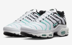 全新配色 Nike Air Max Plus “Hyper Jade” 官图曝光！