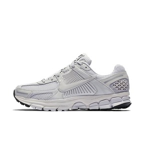 Nike Zoom Vomero 5 SP小ACW 复古运动跑鞋  白色BV1358-001