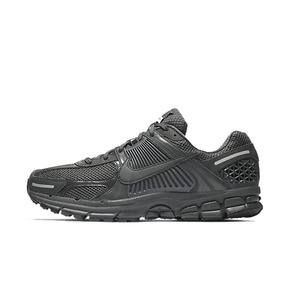 Nike Zoom Vomero 5 SP小ACW 复古运动跑鞋 黑色BV1358-002