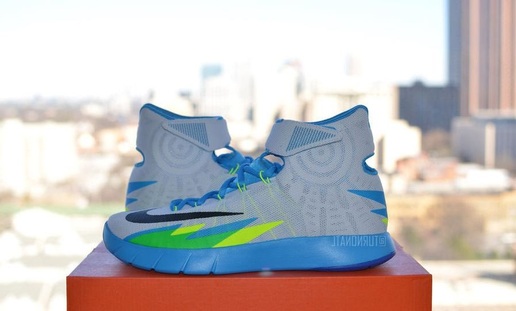 NIKE ZOOM HYPERREV