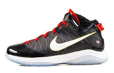 NIKE AIR MAX LEBRON VII P.S