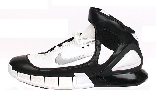 NIKE AIR ZOOM HUARACHE 2K5