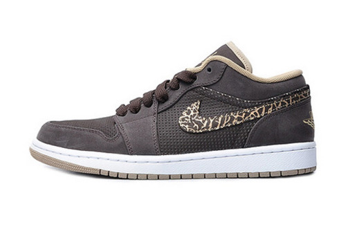 AIR JORDAN 1 PHAT LOW