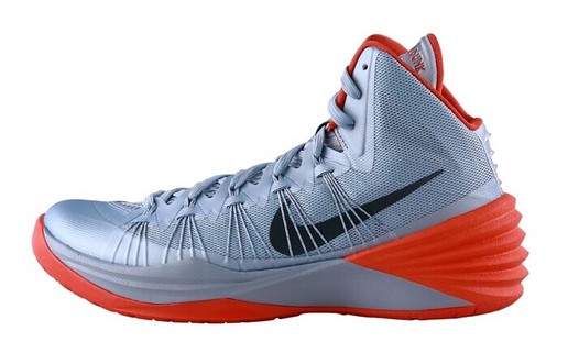 NIKE HYPERDUNK 2013