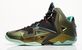 NIKE LEBRON XI