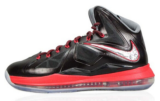 NIKE LEBRON X