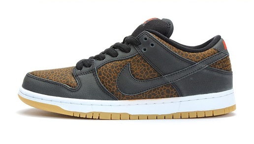 NIKE DUNK LOW SB 