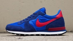 Nike Internationalist