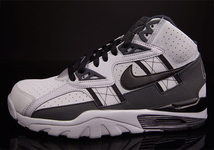 NIKE AIR TRAINER SC