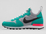 Nike Internationalist Mid