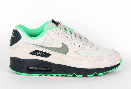 Nike Air Max 90 Essential